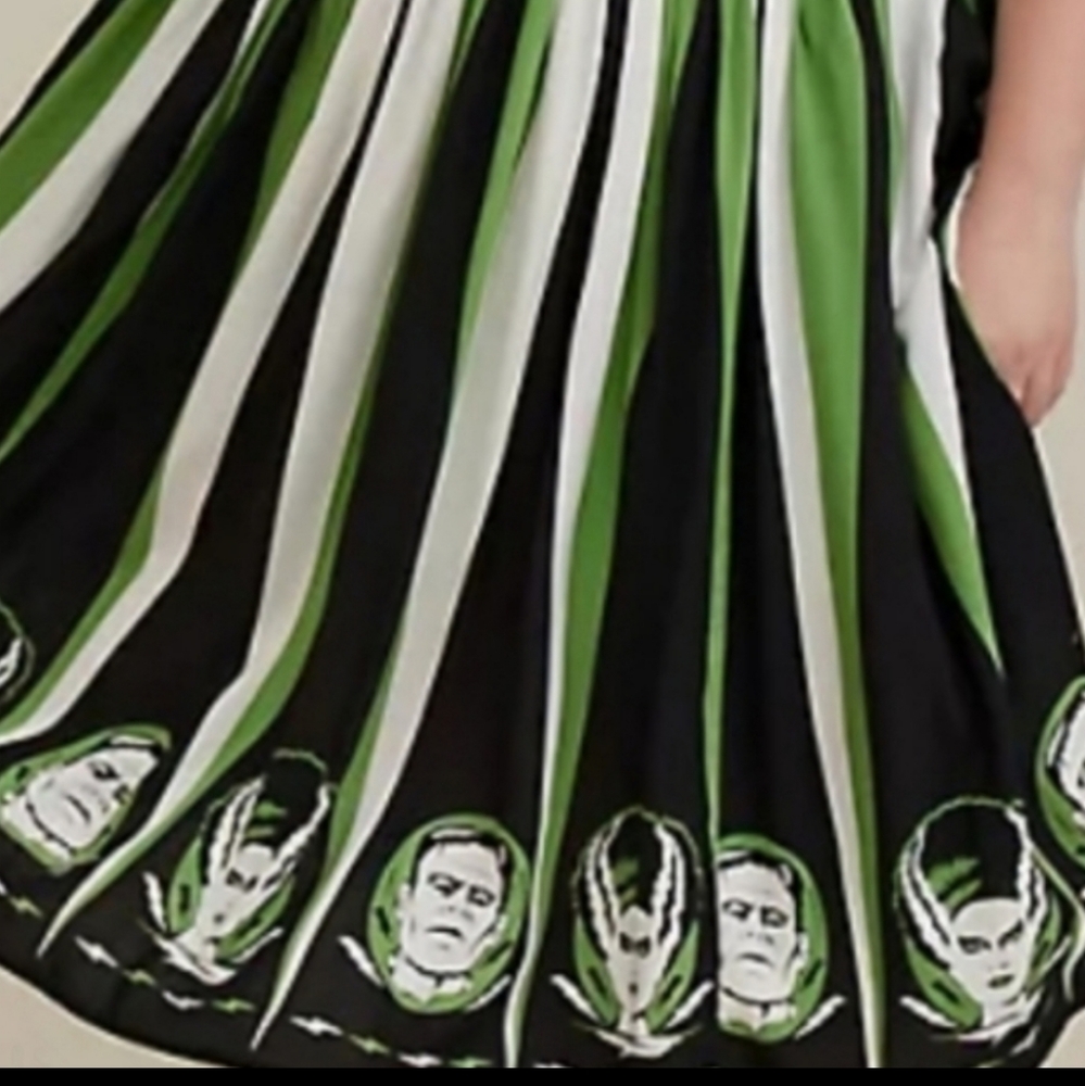 UNIVERSAL MONSTERS FRANKENSTEIN CHALLIS SKATER SKIRT halloween